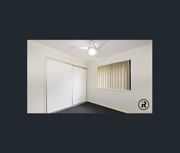 TWO BEDROOM DUPLEX - FULLY FENCED - Photo 3