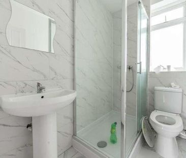 Milling Road, Edgware, HA8 - Photo 4