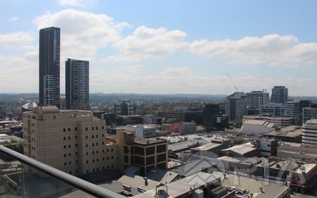 luxury apartment with city view - Photo 5