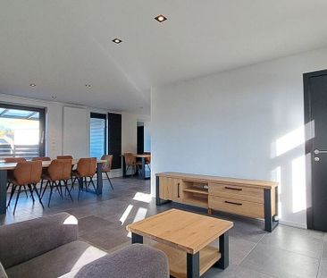 Appartement te huur in Rekem voor € 1.080 met 3 slaapkamers - Photo 1