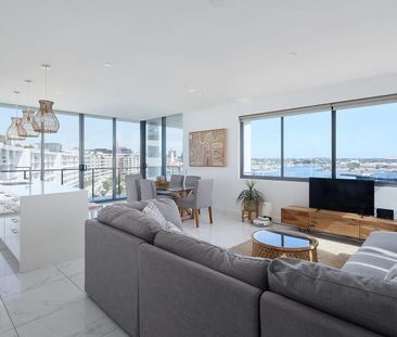 Fully Furnished Luxury Penthouse A statement in luxury, space and u... - Photo 3