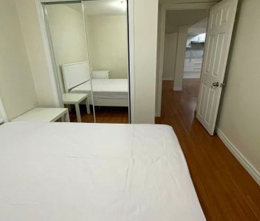 For Lease - 73 Ketchum Crescent, Markham, Ontario - Photo 2