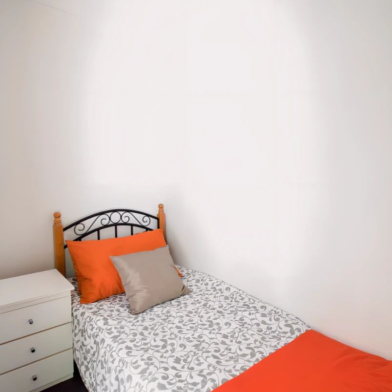 Standard 1 Bedroom - Photo 1