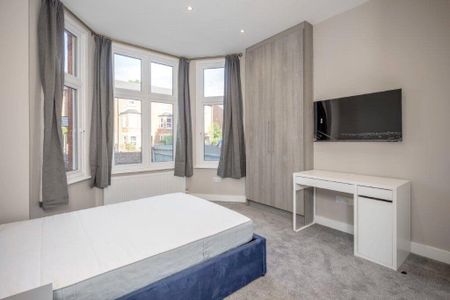 Valetta Road, London, W3 flat to rent - Photo 2