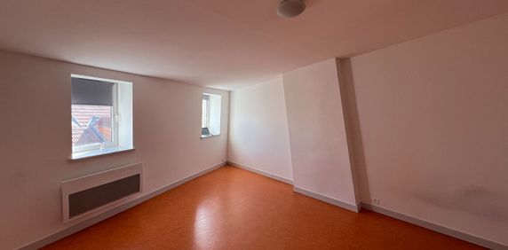 Location Appartement 1 pièce 31m² - Photo 2