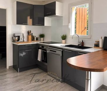 VILLA - 10897 - Photo 4