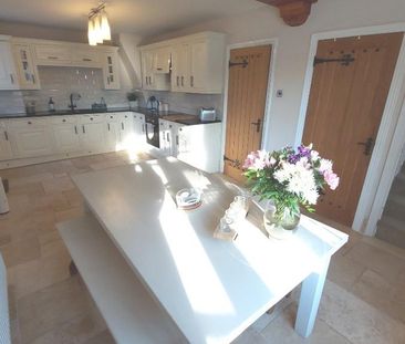 2 bedroom cottage to rent - Photo 5