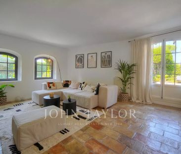 Maison à louer Mougins, Cote d'Azur, France8 500 EUR / Mois - Photo 5