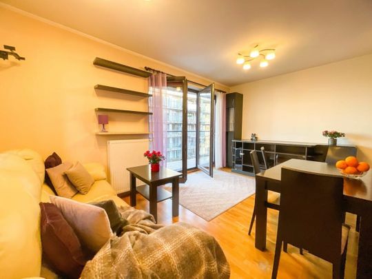 Nowoczesne z garażem, patio, zielona okolica 66.72 m² - Photo 1