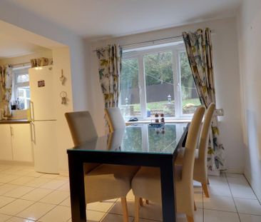 4 bedroom detached house to rent - Photo 3