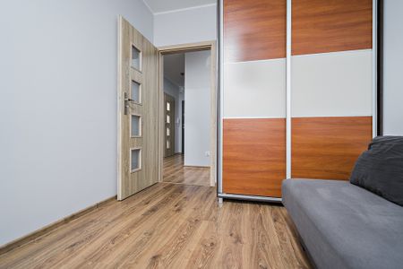 Dla grupy studentów | 3 niezależne pokoje + balkon - Zdjęcie 3
