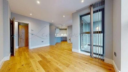 Eastcote Avenue, Sudbury Hill, UB6 - Photo 2