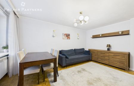 Warszawa, Wola, Wola Mirów, Chmielna - Photo 2