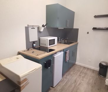 Appartement Saint Etienne 1 pièce(s) 26 m2 - Photo 1