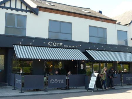 1 bedroom in a house share to rent - Photo 2