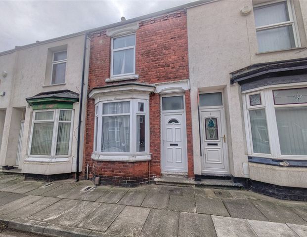 3 bed terraced house to rent in Faraday Street, Middlesbrough, TS1 - Photo 1