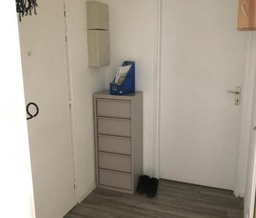 Location Appartement 2 pièces 49m² LYON 8ème - Photo 5