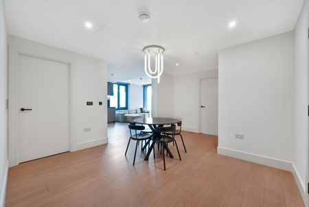 3 bedroom flat to rent - Photo 4