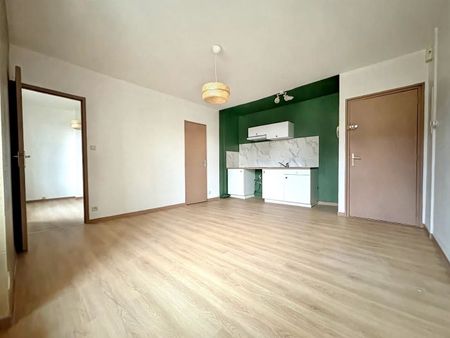 Appartement T2 rénové - Photo 5