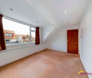 Graham Crescent, Mile Oak, Brighton And Hove, BN41 - Photo 3