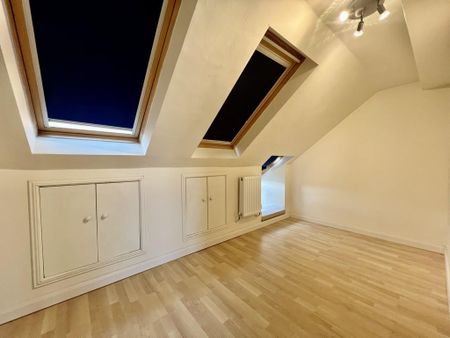 4 bedroom semi-detached house to rent - Photo 5