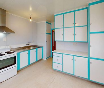 Castlecliff - 2 Bedrooms - Photo 5