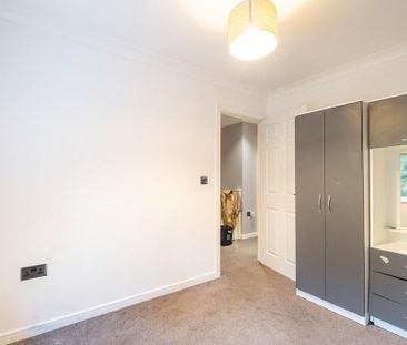 3 bedroom end of terrace house to rent - Photo 6