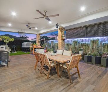 Spacious Family Single Level - Photo 3