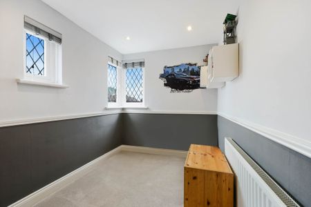 Chadacre Road, Epsom - Photo 5