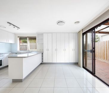 13 Nepean Ave, Hampton East VIC 3188 - House For Rent | Domain - Photo 5
