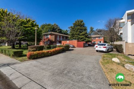 13/47 Hampton Circuit, Yarralumla - Photo 3