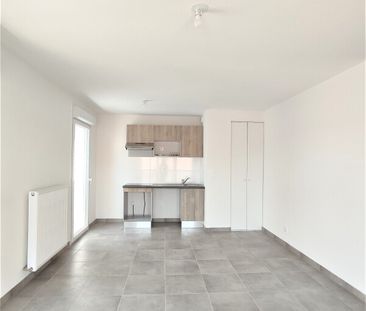 Location Appartement 3 pièces 62m² TOULOUSE 31200 - Photo 3