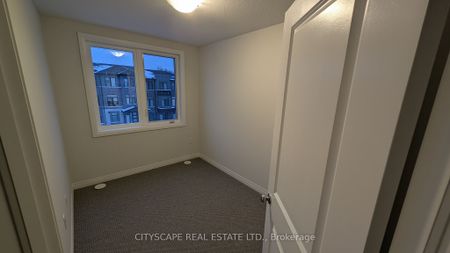 For Lease - 155 Equestrian Way Unit# 11, Cambridge, Ontario - Photo 3