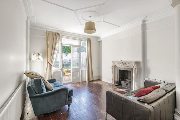 4 bedroom house to rent - Photo 1