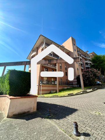 A louer : T3 meublé de 63 m² avec BALCON ET PARKING à Jolimont - Photo 2