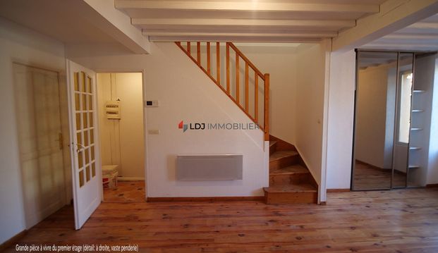Location Appartement 3 pièces 79m² PRADES 66500 - Photo 1