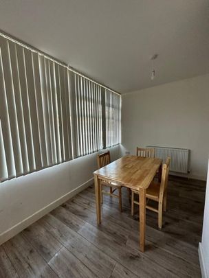 Room in a Shared House, Buller Road, N17 - Photo 1