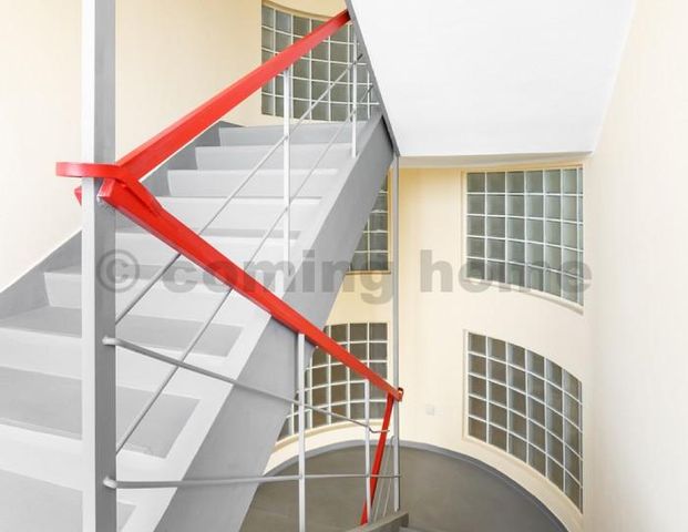 Single-Apartment mit fantastischer Aussicht - Photo 1