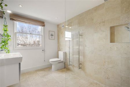 3 bedroom terraced house to rent - Photo 4