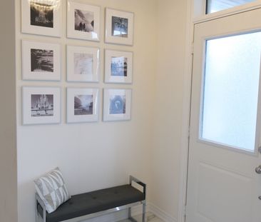 For Lease - 20 Conarty Crescent, Whitby, Ontario - Photo 2