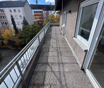 Möblierte 1-Zimmerwohnung mit großer Dachterasse in Nbg-Schweinau - Foto 1