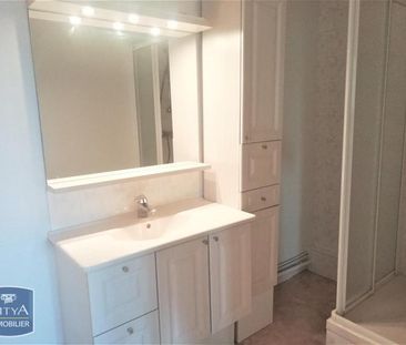 Location Appartement 4 pièces 78m² CHALON SUR SAONE 71100 - Photo 5