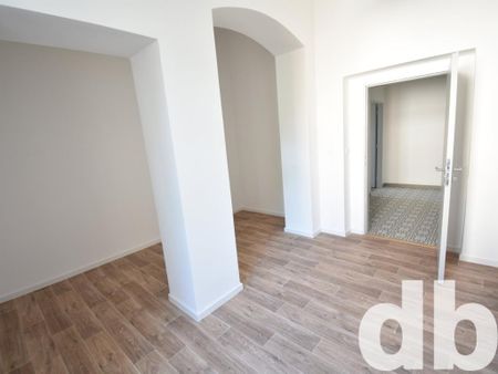 Pronájem bytu 3+kk 80 m2 - Fotografie 3