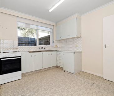 2/194 Grange Road, Carnegie VIC 3163 - Photo 3