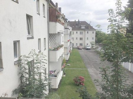 Komm nach Broich: 2 Zimmer mit großer Küche und Balkon; Die Wohnung ist sofort verfügbar!! - Photo 4