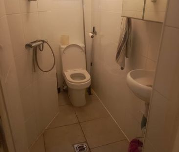 Room in a Shared House, St. Johns Road, E17 - Photo 5