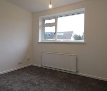 2 bedroom semi-detached bungalow to rent - Photo 5