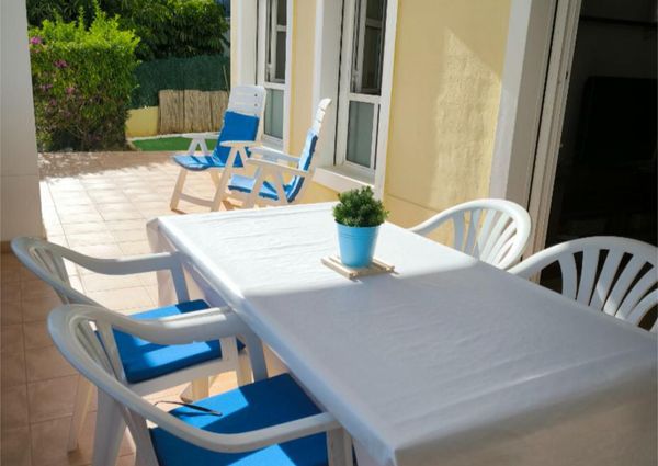 Piso de alquiler en Carrer de la Serra Gelada, 8, Racó