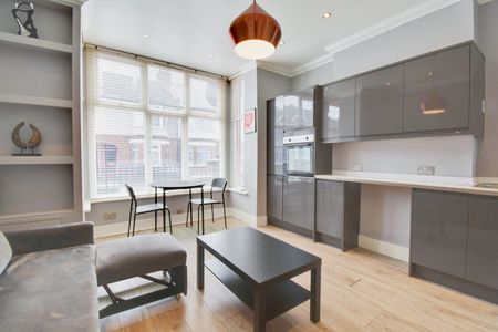 1 bedroom apartment to rent - Photo 2
