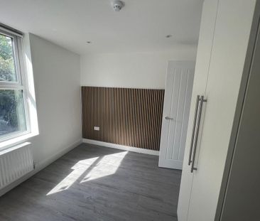 1 bedroom in a house share to rent - Photo 6